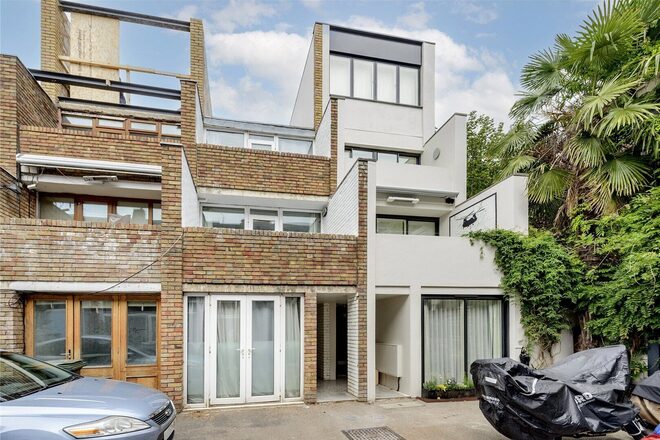 Ruston Mews, London, W11