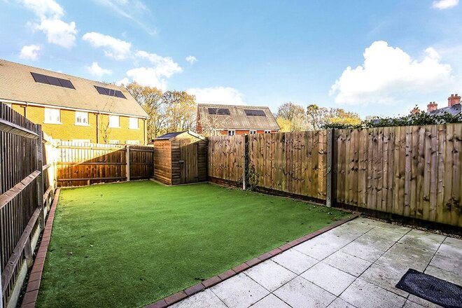 Highwood Avenue, Hampshire, SO50