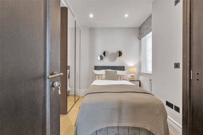 Abbey Lodge, Regent's Park, NW8