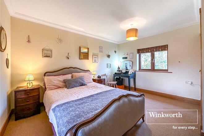 Highfield Road, Ferndown, BH22