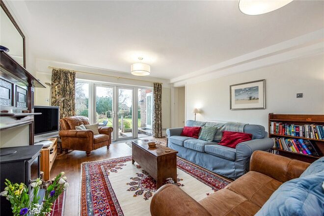 Harestock Road, Hampshire, SO22