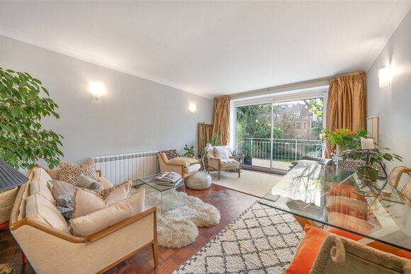 Lambolle Road, NW3