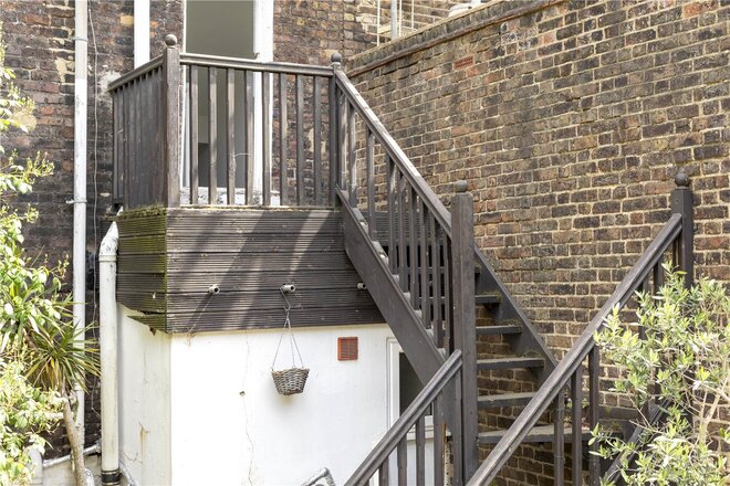 Amwell Street, London, EC1R