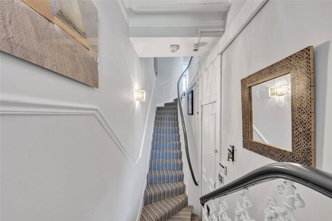Warrington Crescent, London, W9