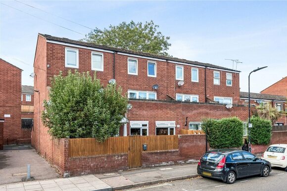Halesworth Close, London, E5