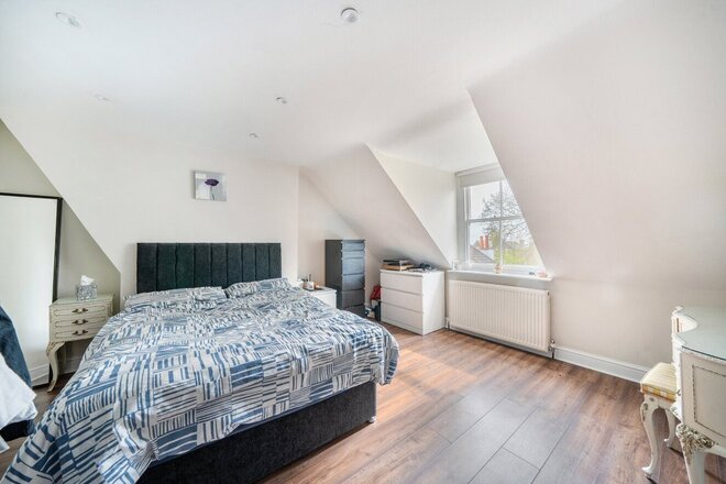 Waldegrave Road, London, SE19