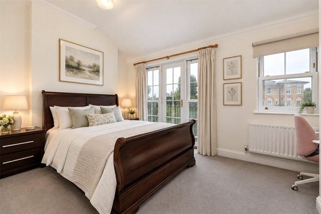 Southlands Drive, London, SW19