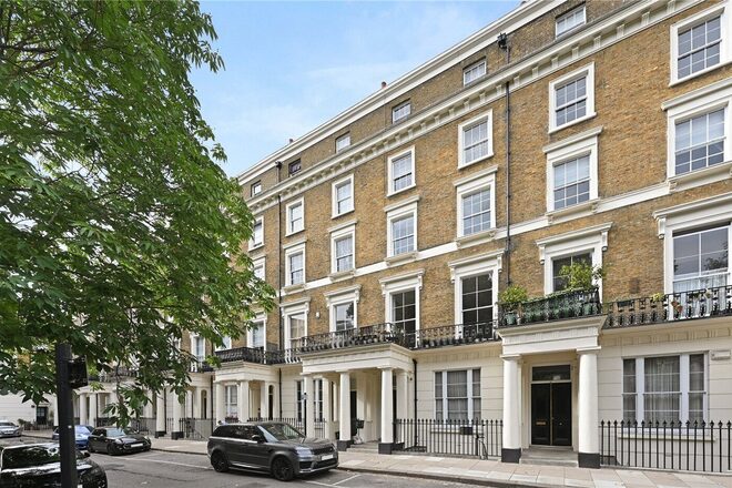 Gloucester Gardens, London, W2