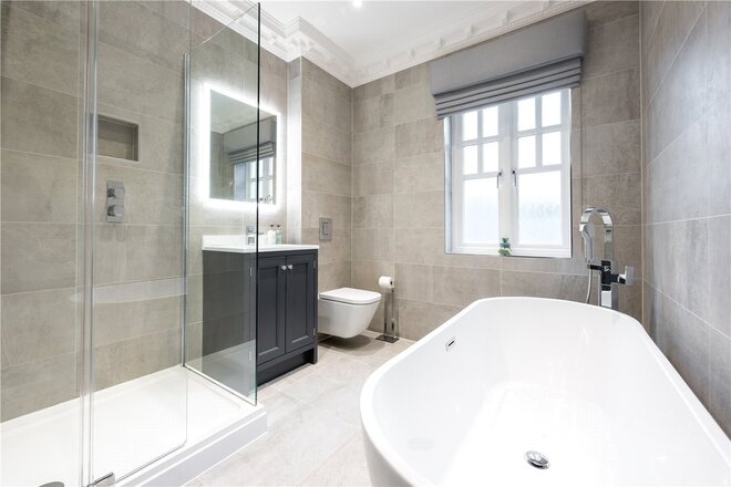 Main Road, Great Yarmouth, NR29
