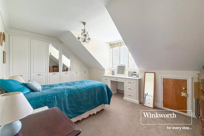 Woolsbridge Road, Ringwood, BH24