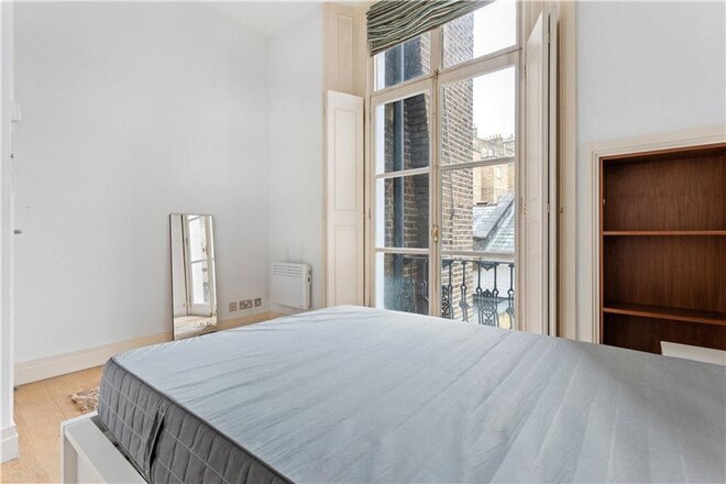 Onslow Gardens, London, SW7