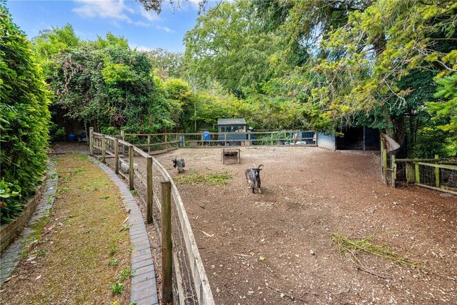Sleepers Hill, Hampshire, SO22