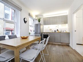 Albemarle Way, London, EC1V