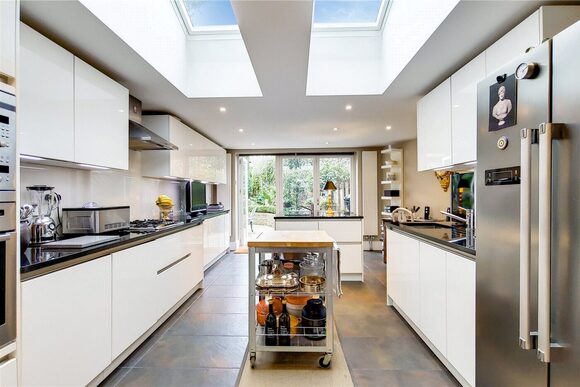 Merton Road, London, SW18