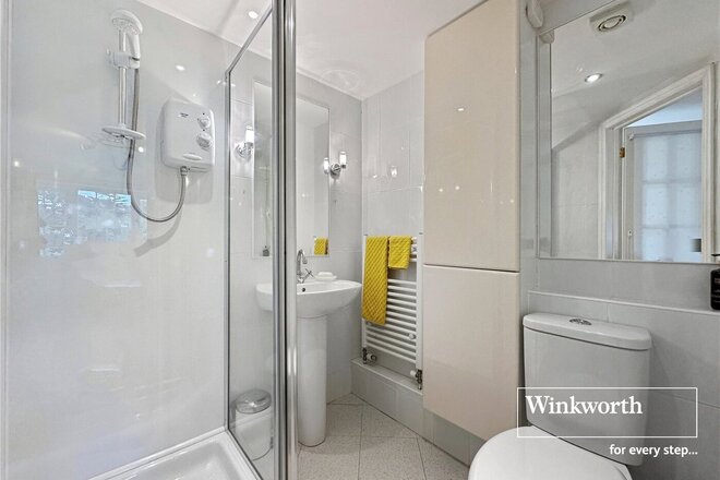 Crescent Walk, Ferndown, BH22
