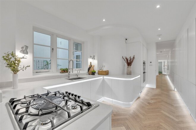 Warrington Crescent, Maida Vale, W9