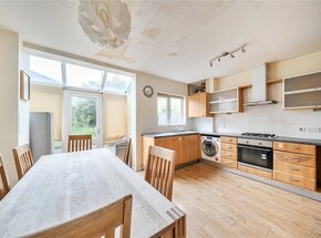 Quarles Park Road, Romford, RM6