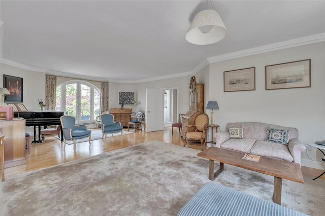 St Edmunds Terrace, London, NW8