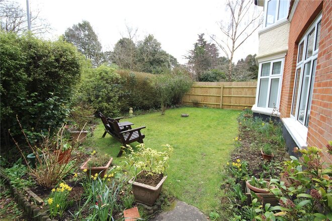 Forest Road, Poole, BH13