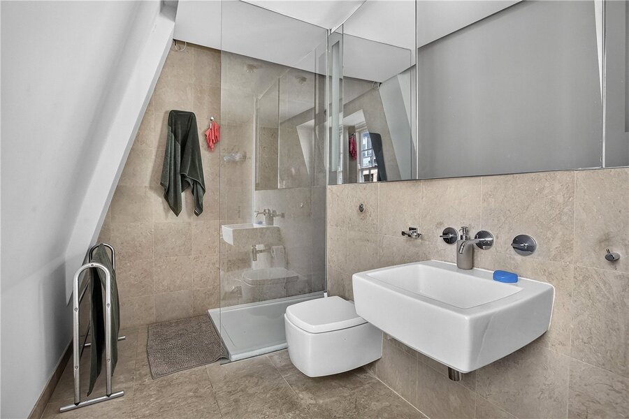 Bathroom 2