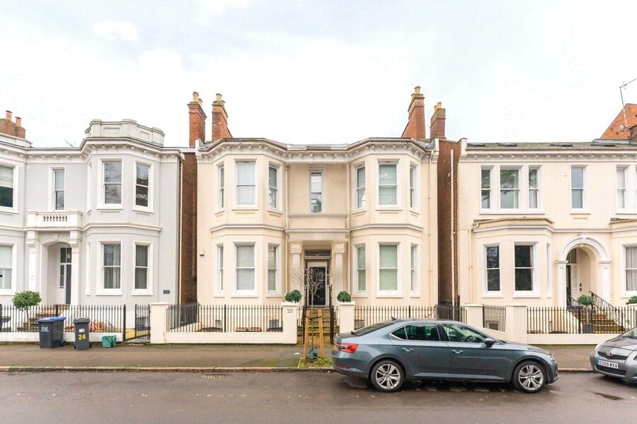 Front No Scaffolding