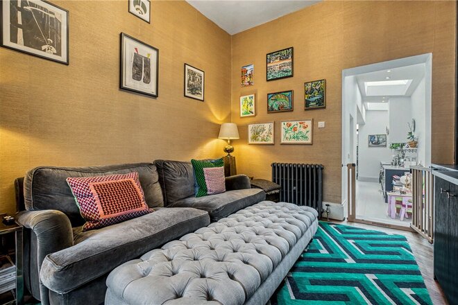 Mortimer Road, London, NW10