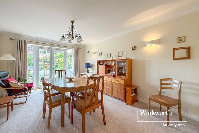 Woolsbridge Road, Ringwood, BH24
