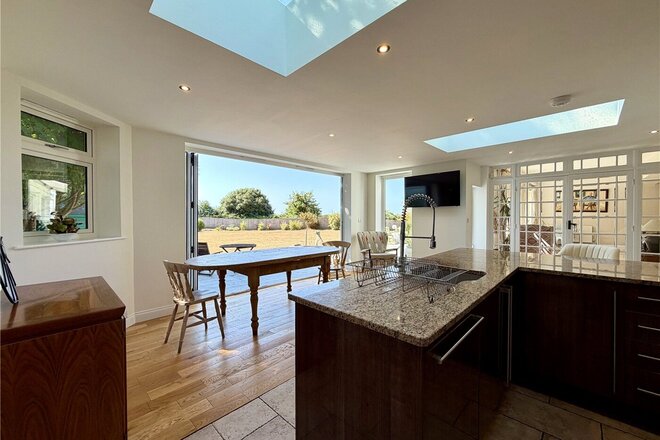 West Overcliff Drive, Dorset, BH4