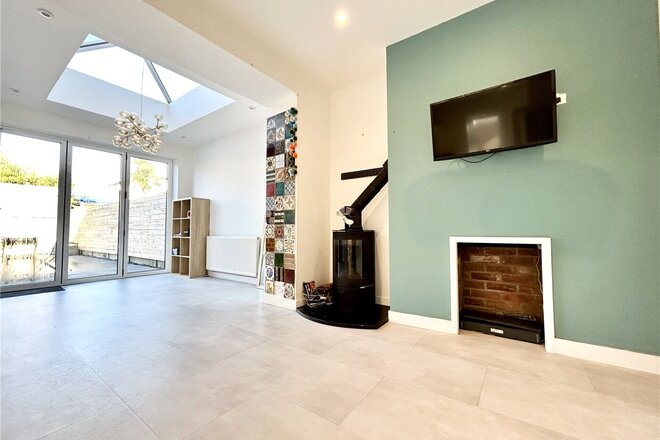 Alexandra Road, Poole, BH14