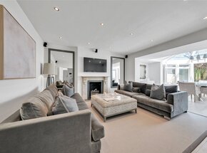 Blomfield Road, London, W9