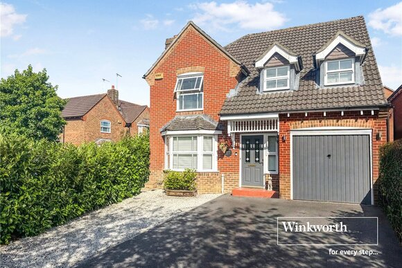 St. Cleeve Way, Dorset, BH22