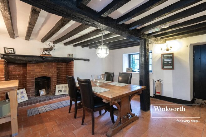 Wimborne Road East, Dorset, BH22