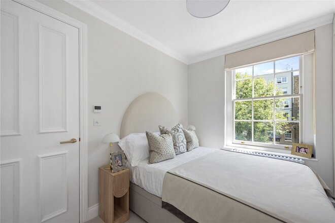 Artesian Road, London, W2