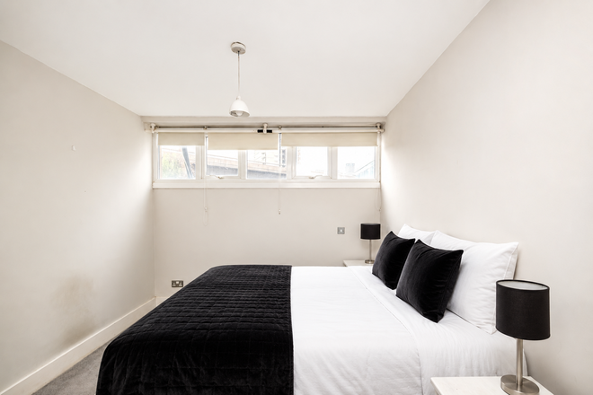 Trinity Mews, London, W10