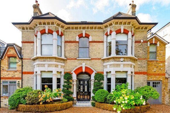 Lonsdale Road, London, SW13