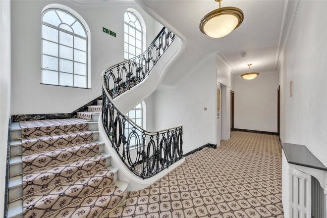 Abbey Lodge, Regent's Park, NW8