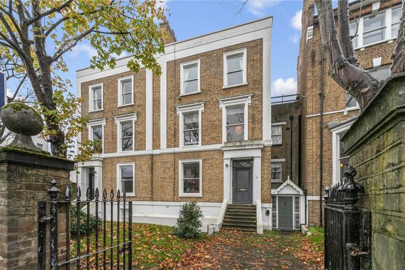 Albion Road, London, N16