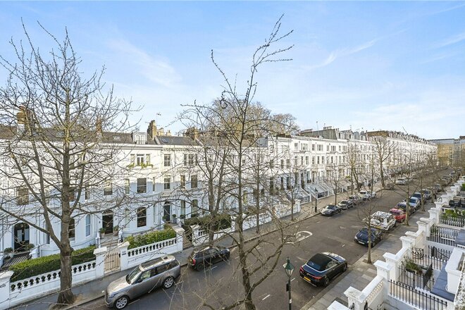 Palace Gardens Terrace, London, W8
