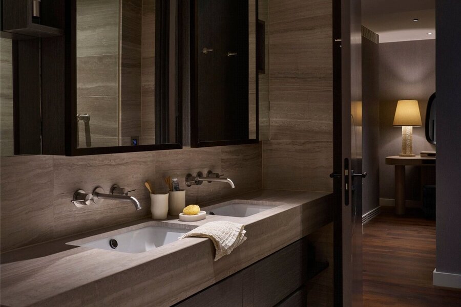 B11.1 Bathroom