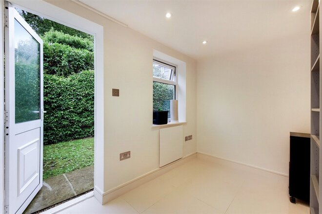 Court Close, St John's Wood, NW8