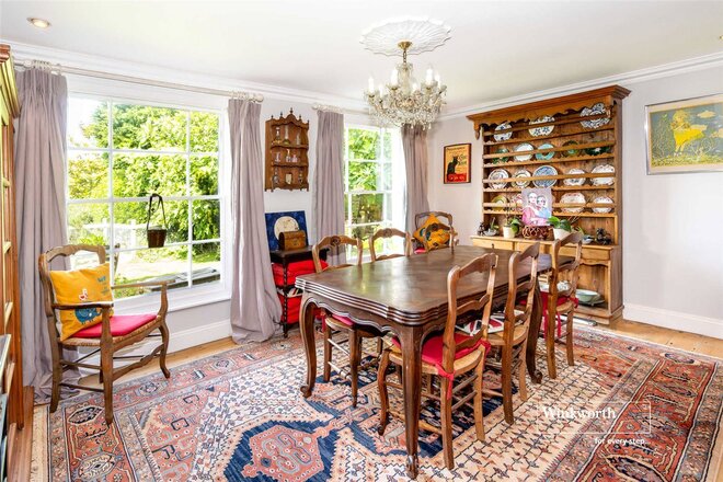 Salisbury Road, Christchurch, BH23