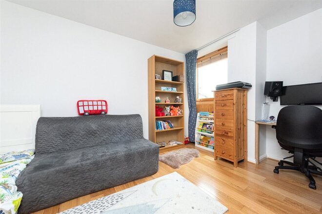 Donnington Road, London, NW10