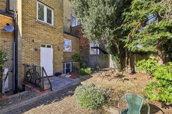 Shakspeare Walk, London, N16