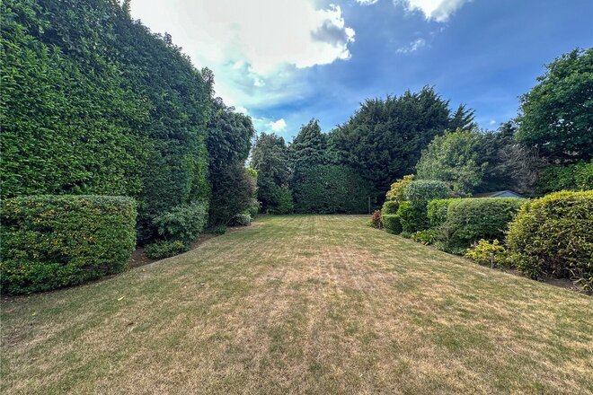 Fakenham Road, Norwich, NR8
