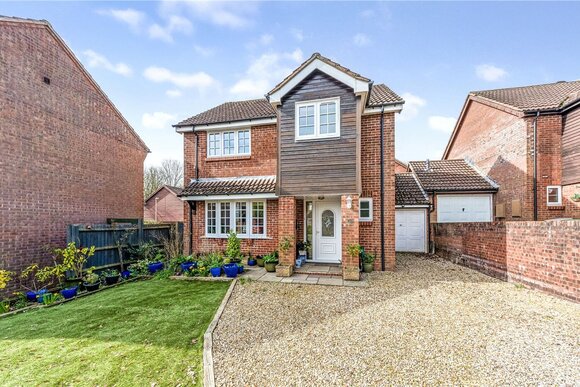 Waverley Drive, Winchester, SO21