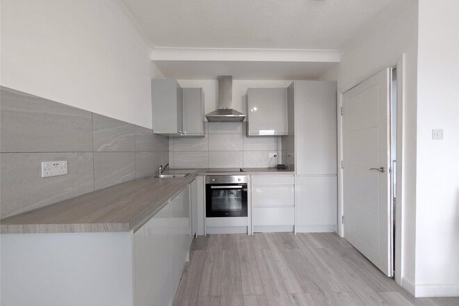 West Hendon Broadway, London, NW9
