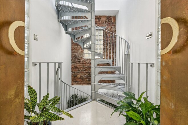 St. Lukes Mews, London, W11