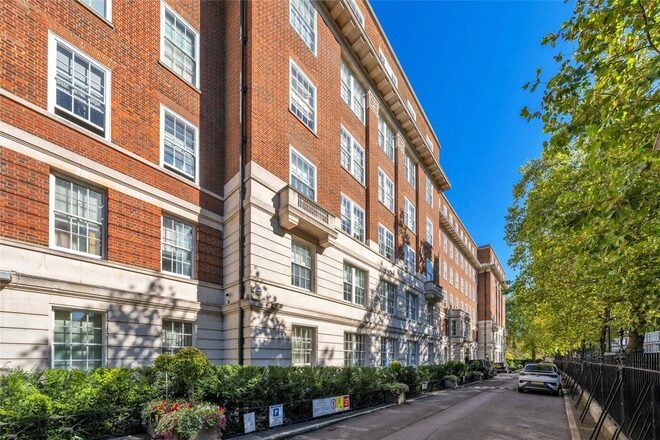 Abbey Lodge, Regent's Park, NW8