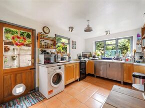 Blurton Road, London, E5