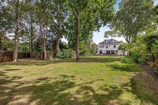 Castelnau, London, SW13